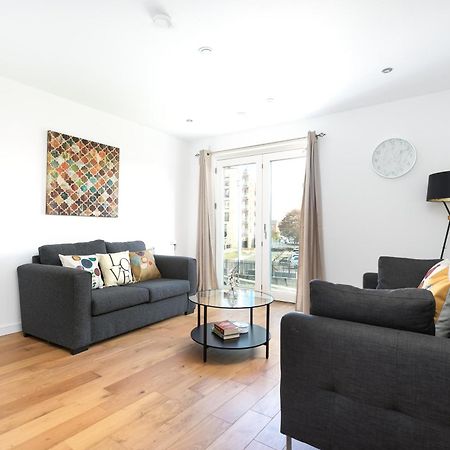 Skyvillion - Olympic View London Stratford Apartment Exterior foto