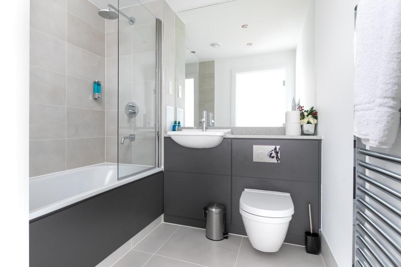 Skyvillion - Olympic View London Stratford Apartment Exterior foto