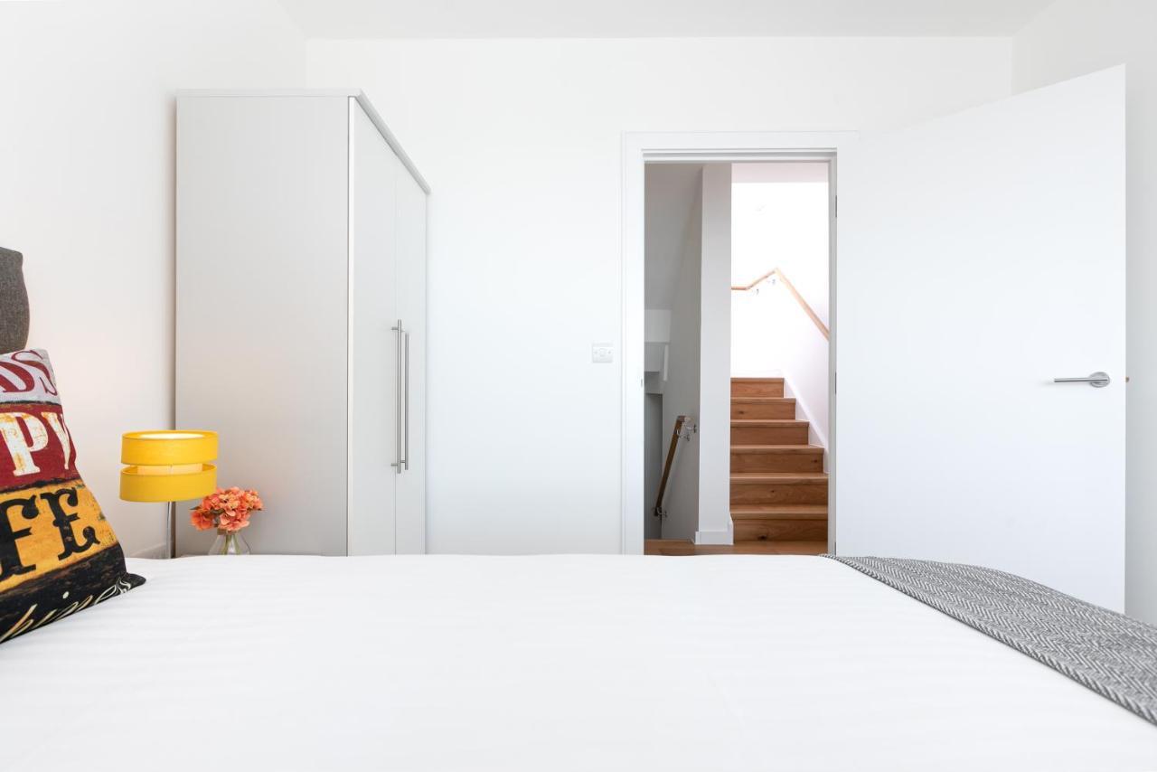 Skyvillion - Olympic View London Stratford Apartment Exterior foto